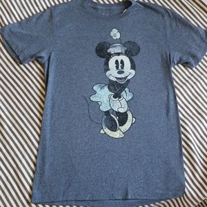 NWT Minnie Mouse Tshirt